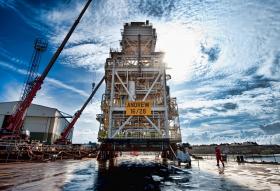 SETOR PETROLÍFERO PERDE MAIS 1.200 POSTOS DE TRABALHO NO TEXAS (EUA)