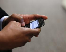 TRÁFEGO DE VOZ NO MÓVEL CRESCEU EM 2015 MAS SMS DIMINUÍRAM – ANACOM