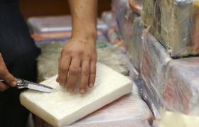 DIMINUI CONSUMO DE ÁLCOOL, DROGA E TABACO NOS MAIS NOVOS, ESTABILIZA AOS 17 E 18 ANOS