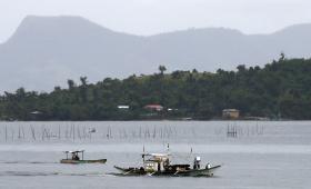 INCÊNDIO EM MONTANHA DAS FILIPINAS OBRIGA À RETIRADA DE UM MILHAR DE TURISTAS
