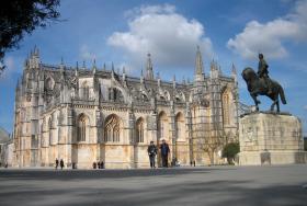 BATALHA QUER ESTATUTO DE PANTEÃO NACIONAL PARA MOSTEIRO DE SANTA MARIA DA VITÓRIA