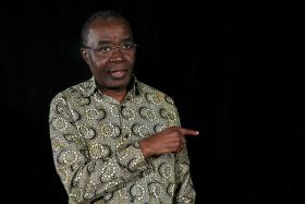 CONDENAÇÃO DE ATIVISTAS ANGOLANOS DEVE FAZER PORTUGAL REFLETIR – MARCOLINO MOCO