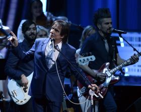 MÚSICA DE ROBERTO CARLOS USADA PARA SEDUZIR ELEITORES EM CABO VERDE