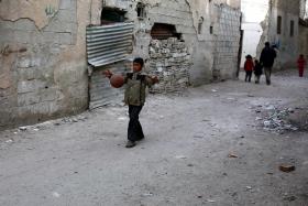 CERCA DE 250 MIL CRIANÇAS SÍRIAS AFETADAS PELO CONFLITO – SAVE THE CHILDREN