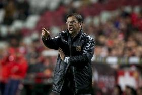 MANUEL MACHADO PROLONGA CONTRATO COM O NACIONAL POR MAIS UMA ÉPOCA