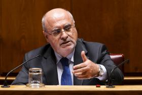MINISTRO DA AGRICULTURA INTERPRETA PROTESTOS COMO “MANIFESTAÇÃO DE APOIO” ÀS SUAS POSIÇÕES EM BRUXELAS