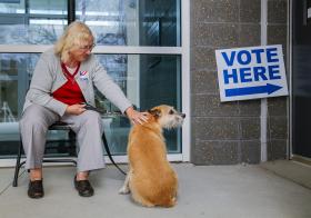 EUA: CLINTON E TRUMP GANHAM NA FLORIDA E SÃO OS VENCEDORES DAS PRIMÁRIAS DE TERÇA-FEIRA