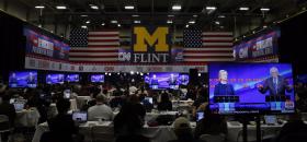 EUA: CLINTON E SANDERS EXIGEM DEMISSÃO DO GOVERNADOR DO MICHIGAN DEVIDO A ESCÂNDALO DE ÁGUA