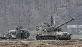 CHINA PREOCUPADA COM MANOBRAS MILITARES ENTRE OS EUA E A COREIA DO SUL