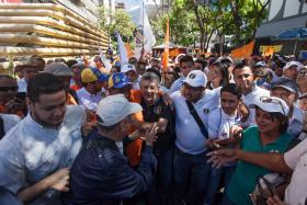 LUSO-DESCENDENTES JUNTAM-SE ÀS MANIFESTAÇÕES CONTRA O PRESIDENTE DA VENEZUELA