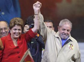 BRASIL: LULA DA SILVA TOMA POSSE COMO MINISTRO EM CLIMA DE PROTESTOS