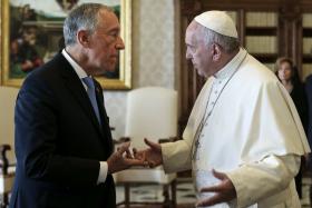 PRESIDENTE PROMULGA NA SEXTA-FEIRA REPOSIÇÃO DE FERIADOS QUE AGRADOU AO VATICANO