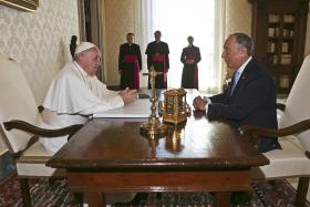 VATICANO REVELA QUE NA VISITA DE MARCELO FOI ABORDADO DEBATE SOBRE “DIGNIDADE DA VIDA HUMANA”