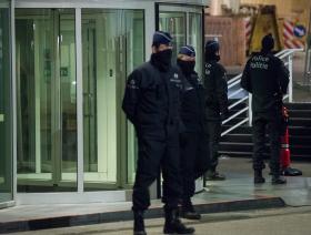 PARIS/ATENTADOS: BÉLGICA APROVA EXTRADIÇÃO DE SALAH ABDESLAM PARA FRANÇA