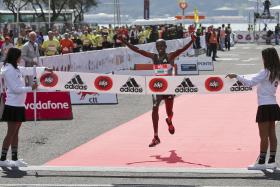ETÍOPE RUTI AGA E QUENIANO KIROP KITWARA VENCEM MEIA-MARATONA DE LISBOA