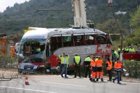 NÃO HAVIA PORTUGUESES NO AUTOCARRO ACIDENTADO EM BARCELONA – AUTORIDADES LOCAIS