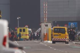 BRUXELAS/ATENTADOS: TERRORISTAS QUE ATACARAM AEROPORTO LEVAVAM BOMBAS NAS MALAS