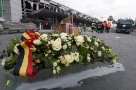 BRUXELAS/ATENTADOS: AEROPORTO PROLONGA ENCERRAMENTO PELO MENOS ATÉ DOMINGO