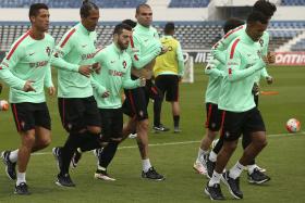 PORTUGAL-BÉLGICA: TESTE DIFICIL NUM DUELO JÁ MARCADO PELO ATENTADOS DE BRUXELAS