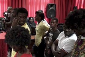 ATIVISTAS ANGOLANOS CONDENADOS SEGUEM PARA A CADEIA PARA CUMPRIR PENA