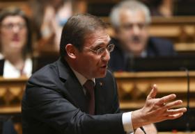 PASSOS PEDE AVALIAÇÃO DE REFORMAS DO SEU GOVERNO, COSTA ACUSA-O DE SÓ FALAR NO PASSADO