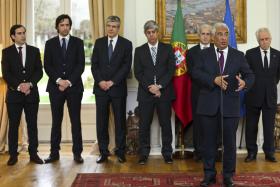 PRIMEIRO-MINISTRO DIZ QUE INÍCIO DE MAIO É O PRAZO PARA HAVER SOLUÇÃO PARA LESADOS DO BES