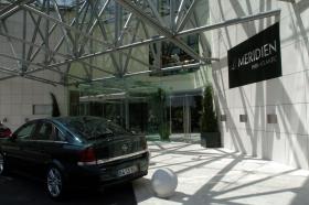 PREÇOS MÉDIOS DOS QUARTOS NOS HOTÉIS EM 2015 NO NÍVEL MAIS ALTO EM OITO ANOS