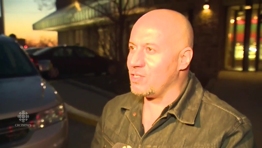 PAI DE BEBÉ PODE ENFRENTAR ACUSAÇÕES POR DEIXAR CRIANÇA SOZINHA NO CARRO LIGADO