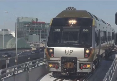 REDUÇÃO DE TARIFA UP EXPRESS PREJUDICIAL PARA A INDÚSTRIA DE TÁXI EM TORONTO