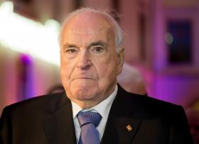 MIGRAÇÕES: KOHL AVISA QUE EUROPA NÃO PODE SER A “NOVA CASA” DE MILHÕES DE REFUGIADOS