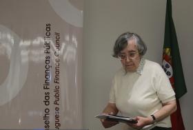 P/ESTABILIDADE: CONSELHO DE FINANÇAS PÚBLICAS ALERTA PARA EVENTUAL REVISÃO DE METAS ORÇAMENTAIS