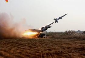 COREIA DO NORTE INSTALA 300 NOVOS LANÇADORES DE FOGUETES CAPAZES DE ALCANÇAR SEUL