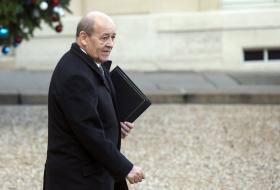 BOMBARDEADOS COMANDOS DO ESTADO ISLÂMICO EM MOSSUL, IRAQUE — MINISTRO FRANCÊS