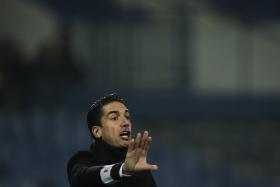 VELÁZQUEZ DIZ QUE SPORTING TEM “NECESSIDADE DE GANHAR” NO RESTELO