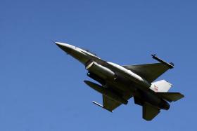 QUATRO F-16 E 90 MILITARES PORTUGUESES REFORÇAM POLICIAMENTO AÉREO NO BÁLTICO