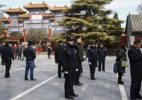 POLÍCIA CHINESA DESMONTA ESQUEMA EM PIRÂMIDE AVALIADO EM 4.620 MILHÕES DE EUROS