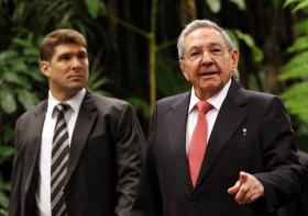 RAÚL CASTRO ANUNCIA REFORMA DA CONSTITUIÇÃO PARA INCLUIR ALTERAÇÕES DOS ÚLTIMOS ANOS