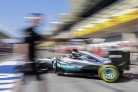 HAMILTON PARTE PARA O GRANDE PRÉMIO DO BAHREIN NOVAMENTE DA ‘POLE POSITION’