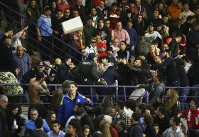 JOGO ENTRE BENFICA E FC PORTO DAS ‘MEIAS’ DA TAÇA DE ANDEBOL INTERROMPIDO DEVIDO A CONFRONTOS