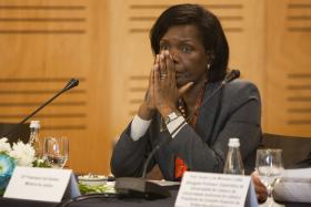 NOVA CADEIA DE PONTA DELGADA SÓ DENTRO DE CINCO ANOS — MINISTRA DA JUSTIÇA