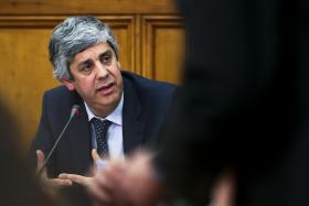 MARIA LUÍS AVISOU PS EM OUTUBRO SOBRE RESOLUÇÃO OU LIQUIDAÇÃO DO BANIF — CENTENO