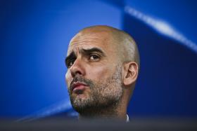 GUARDIOLA COMPREENDE QUEIXAS DO BENFICA QUANTO À ARBITRAGEM NA PRIMEIRA MÃO