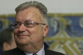 GOVERNO AGUARDA TRANQUILAMENTE DECISÃO JUDICIAL SOBRE PROMOÇÃO A EMBAIXADOR DO MINISTRO DA CULTURA