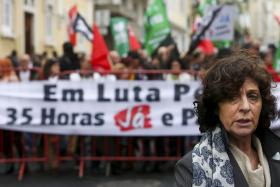 TRABALHADORES “EM GUERRA COMPLETA” SE FIM DAS 40 HORAS NÃO ACONTECER ATÉ JULHO – ANA AVOILA