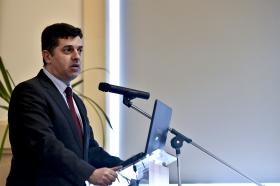 GOVERNO PREPARA “GUIA DE BOAS PRÁTICAS” DE AUTARQUIAS MAIS “AMIGAS DAS EMPRESAS”