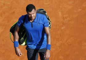 ESTORIL OPEN: TSONGA DESISTIU DO TORNEIO PORTUGUÊS POR PROBLEMAS FÍSICOS