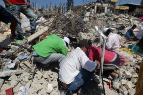 SISMO NO EQUADOR PROVOCOU 443 MORTOS, 4.027 FERIDOS – NOVO BALANÇO