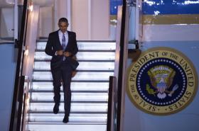 OBAMA PEDE AOS BRITÂNICOS QUE NÃO SAIAM DA UNIÃO EUROPEIA