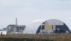 CHERNOBYL/30 ANOS: MILHARES DE TRABALHADORES CONTINUAM OBRAS DE DESMANTELAMENTO DA CENTRAL