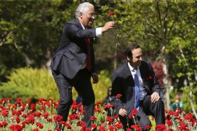 25 ABRIL: COSTA ELOGIA DISCURSO “JUSTO, TRANQUILIZADOR E MOTIVADOR” DO PRESIDENTE DA REPÚBLICA